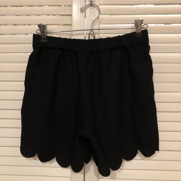 Madewell Scalloped Hem Pull On Shorts Black - Picture 9 of 11